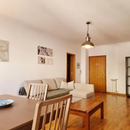 Down Town - Expo27 * Lissabon