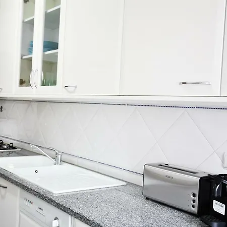 Down Town - Expo27 * Лісабон